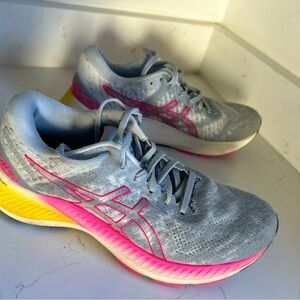 ASICS‎ GEL-KAYANO LITE sz 9